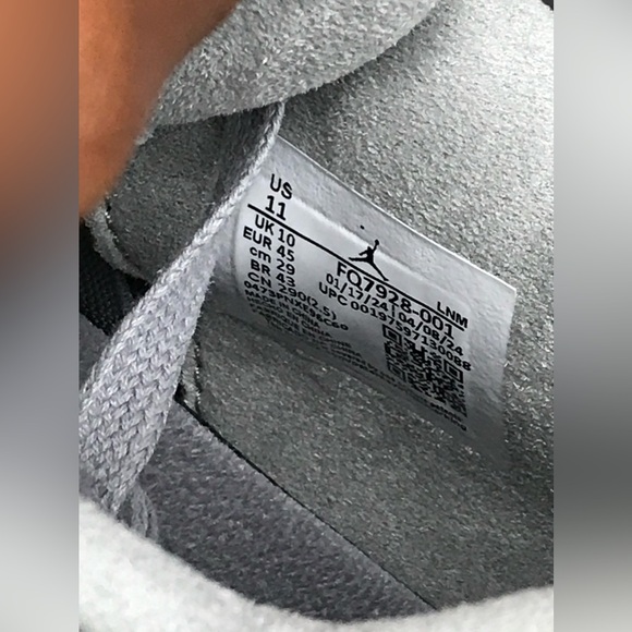 Air Jordan Retro 4 “Wet Cement” Size 11 - Picture 7 of 8